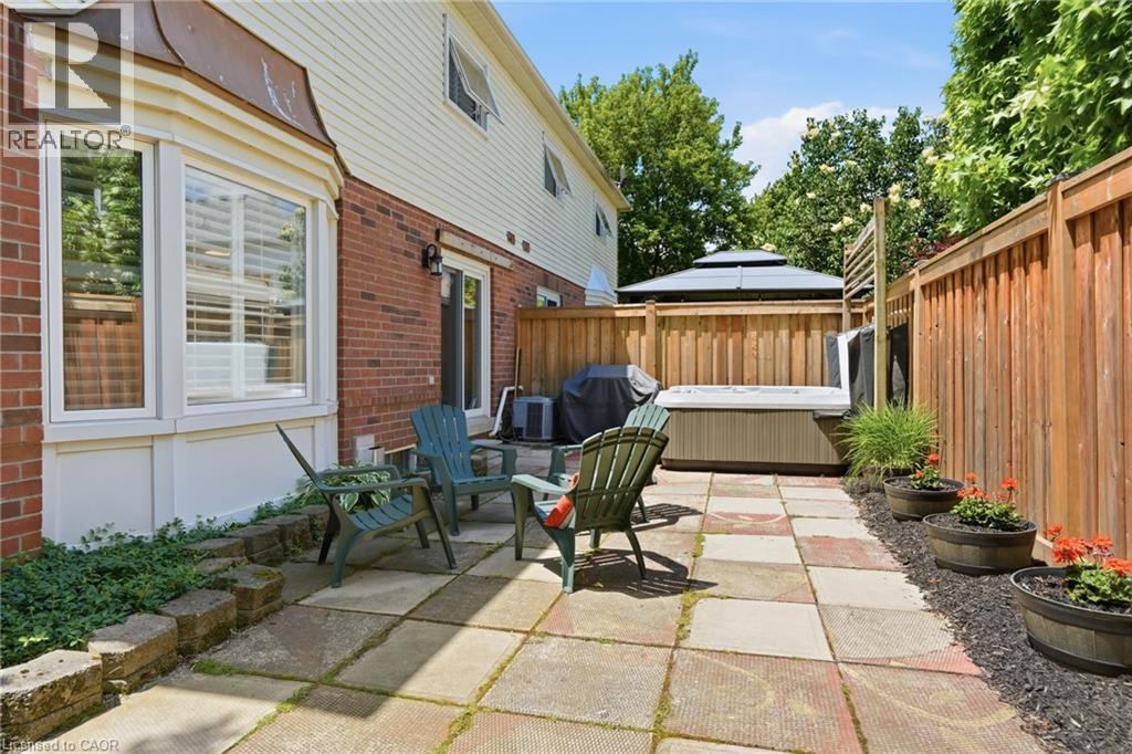 174 Fellowes Crescent, Waterdown, Ontario  L8B 0M9 - Photo 27 - 40840867