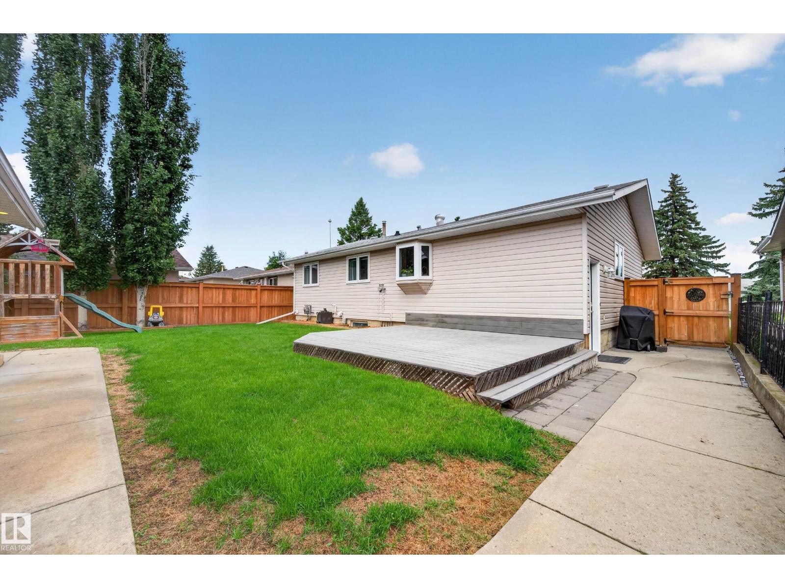 12 Burlington Av, Spruce Grove, Alberta  T7X 1E5 - Photo 62 - E4494189