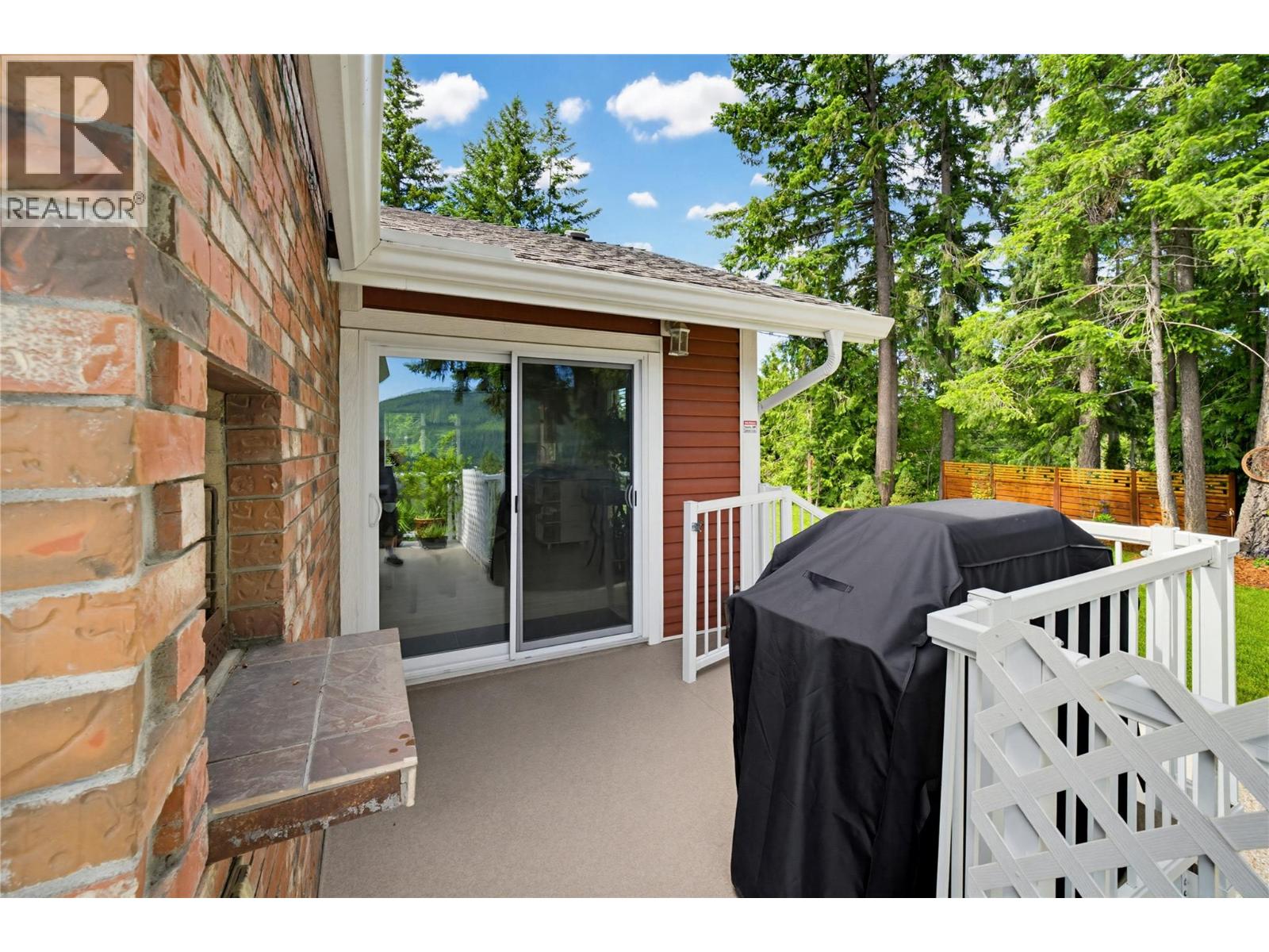2414 Forest Drive, Blind Bay, British Columbia  V0E 1H2 - Photo 44 - 10388768