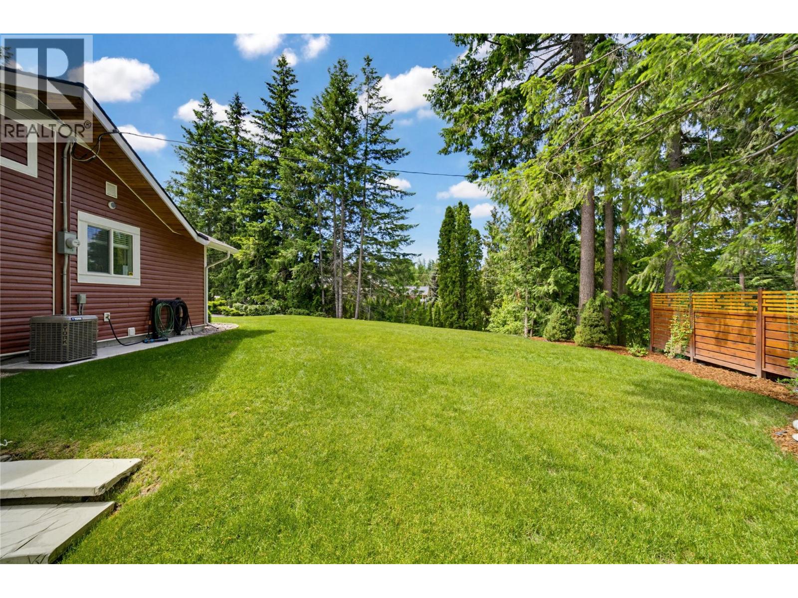 2414 Forest Drive, Blind Bay, British Columbia  V0E 1H2 - Photo 87 - 10388768