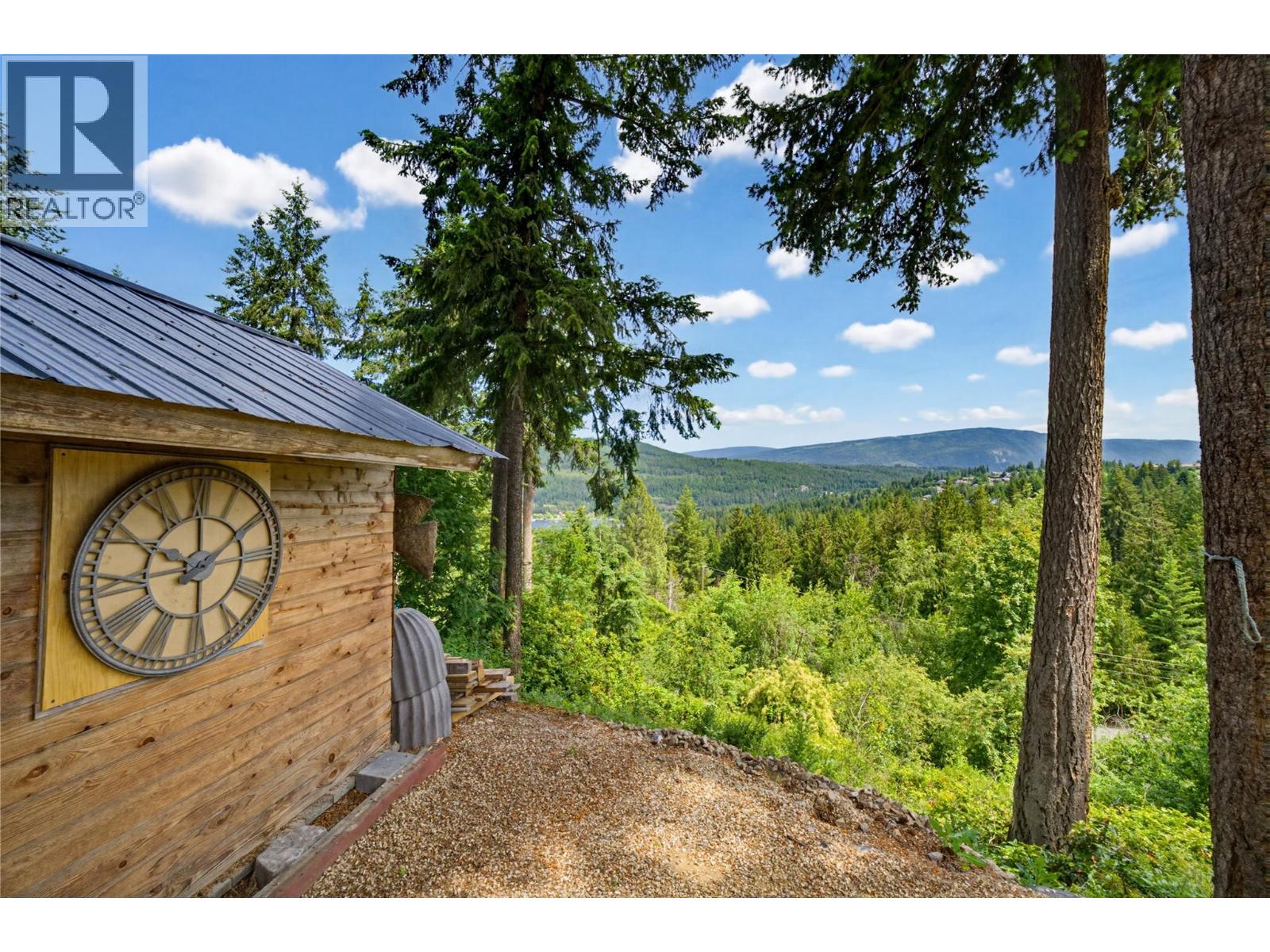 2414 Forest Drive, Blind Bay, British Columbia  V0E 1H2 - Photo 82 - 10388768