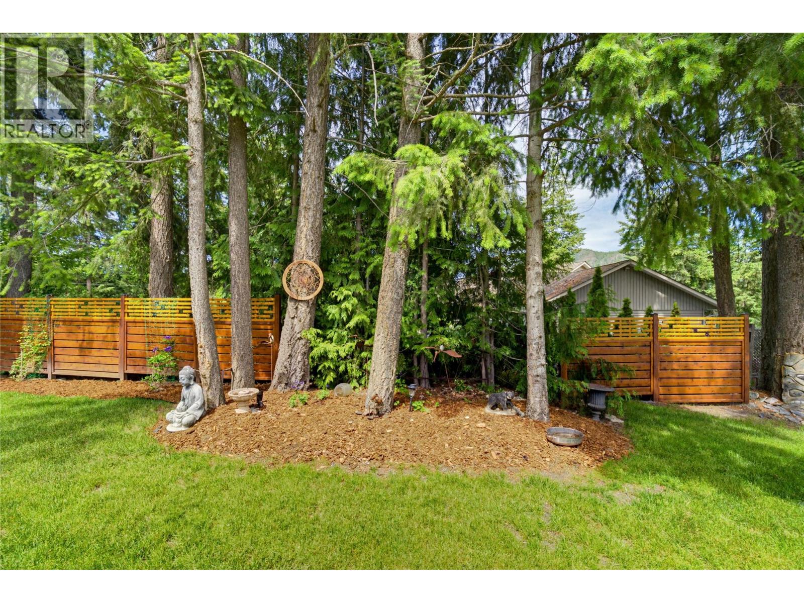 2414 Forest Drive, Blind Bay, British Columbia  V0E 1H2 - Photo 88 - 10388768