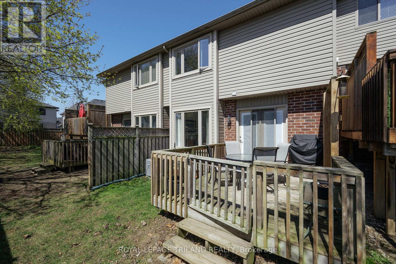 71 - 1061 Eagletrace Drive, London North, Ontario N6G 0T3 - Photo 6 - X13049378