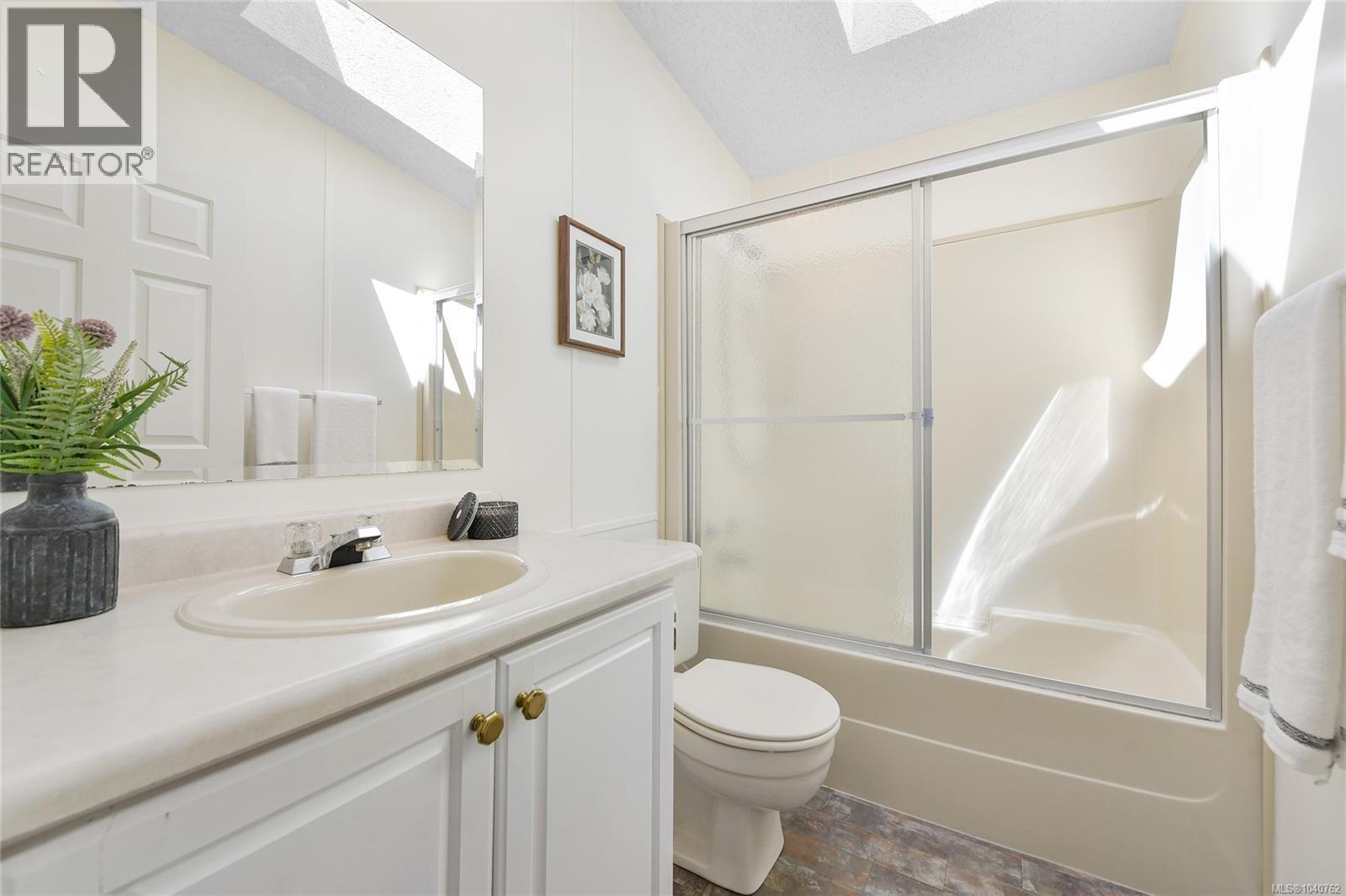 16 7583 Central Saanich Rd, Central Saanich, British Columbia  V8M 2B6 - Photo 18 - 1040762