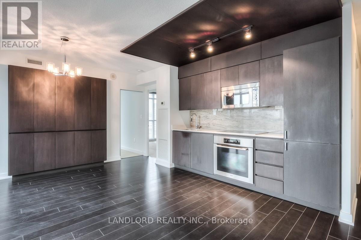 836 - 15 Iceboat Terrace, Toronto, Ontario  M5V 4A5 - Photo 6 - C13458606