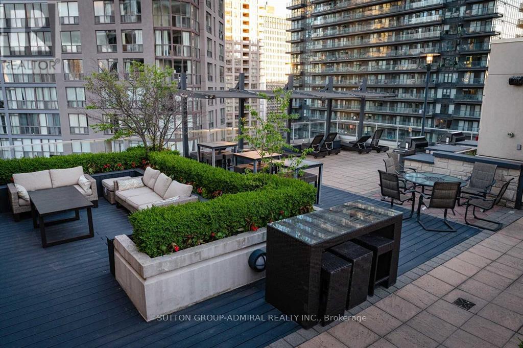1504 - 11 St Joseph Street, Toronto, Ontario  M4Y 3G4 - Photo 10 - C13458650