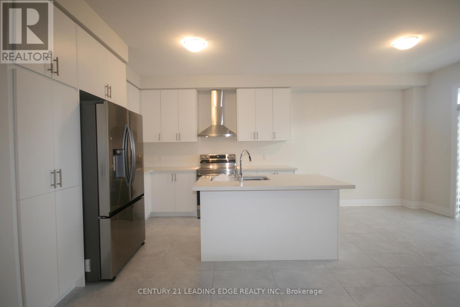39 Ed Ewert Avenue, Clarington, Ontario  L1B 1G9 - Photo 8 - E13458534