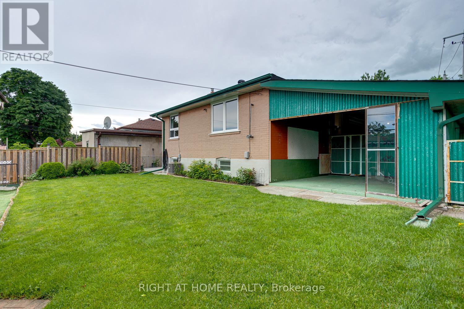 75 Milford Haven Drive, Toronto, Ontario  M1G 3C9 - Photo 25 - E13458536
