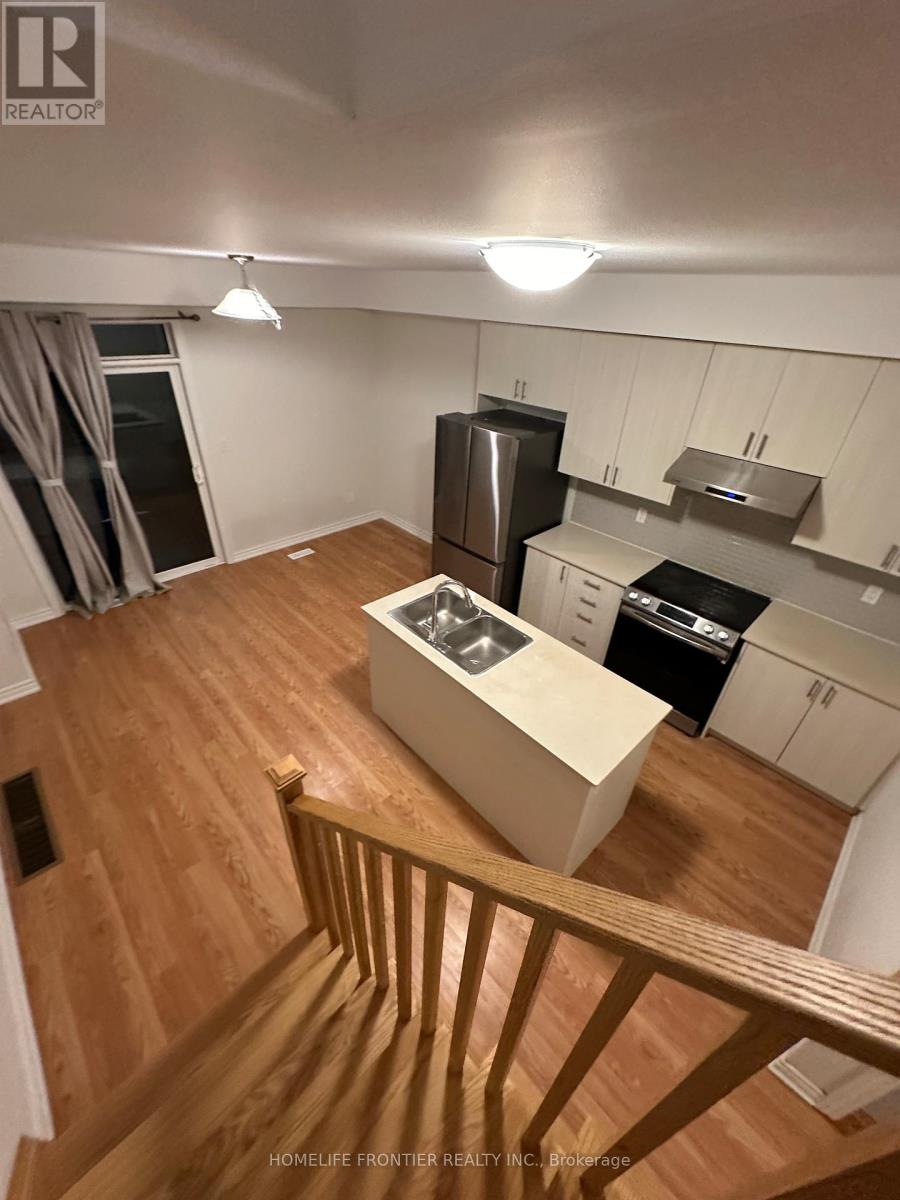 398 Okanagan Path, Oshawa, Ontario  L1H 0B1 - Photo 11 - E13458578