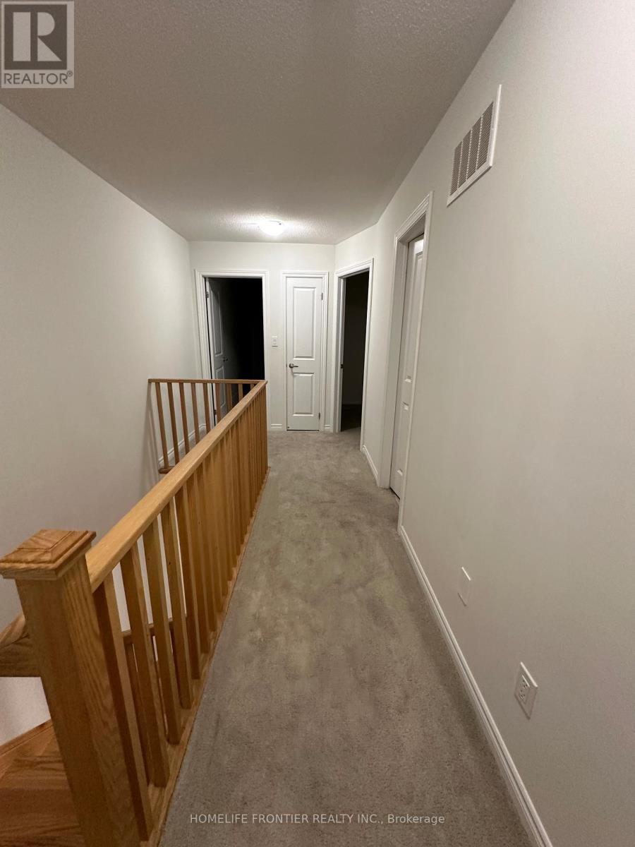 398 Okanagan Path, Oshawa, Ontario  L1H 0B1 - Photo 7 - E13458578