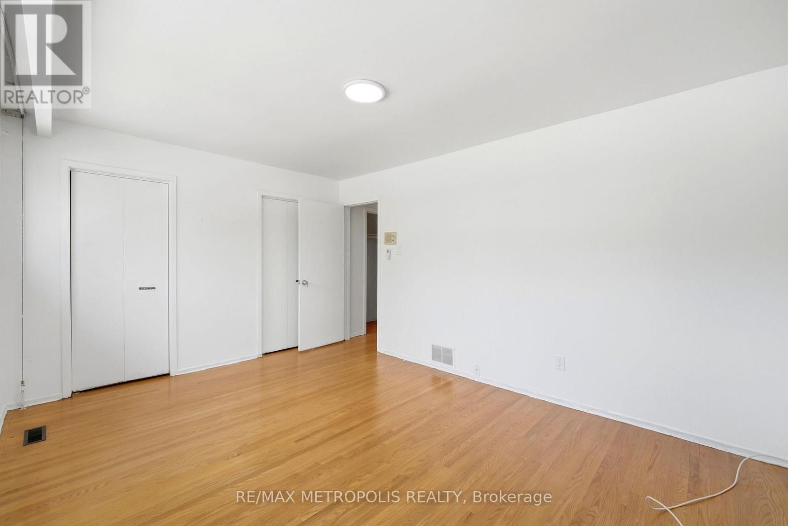 31 Langevin Crescent, Toronto, Ontario  M1C 2B8 - Photo 26 - E13458672