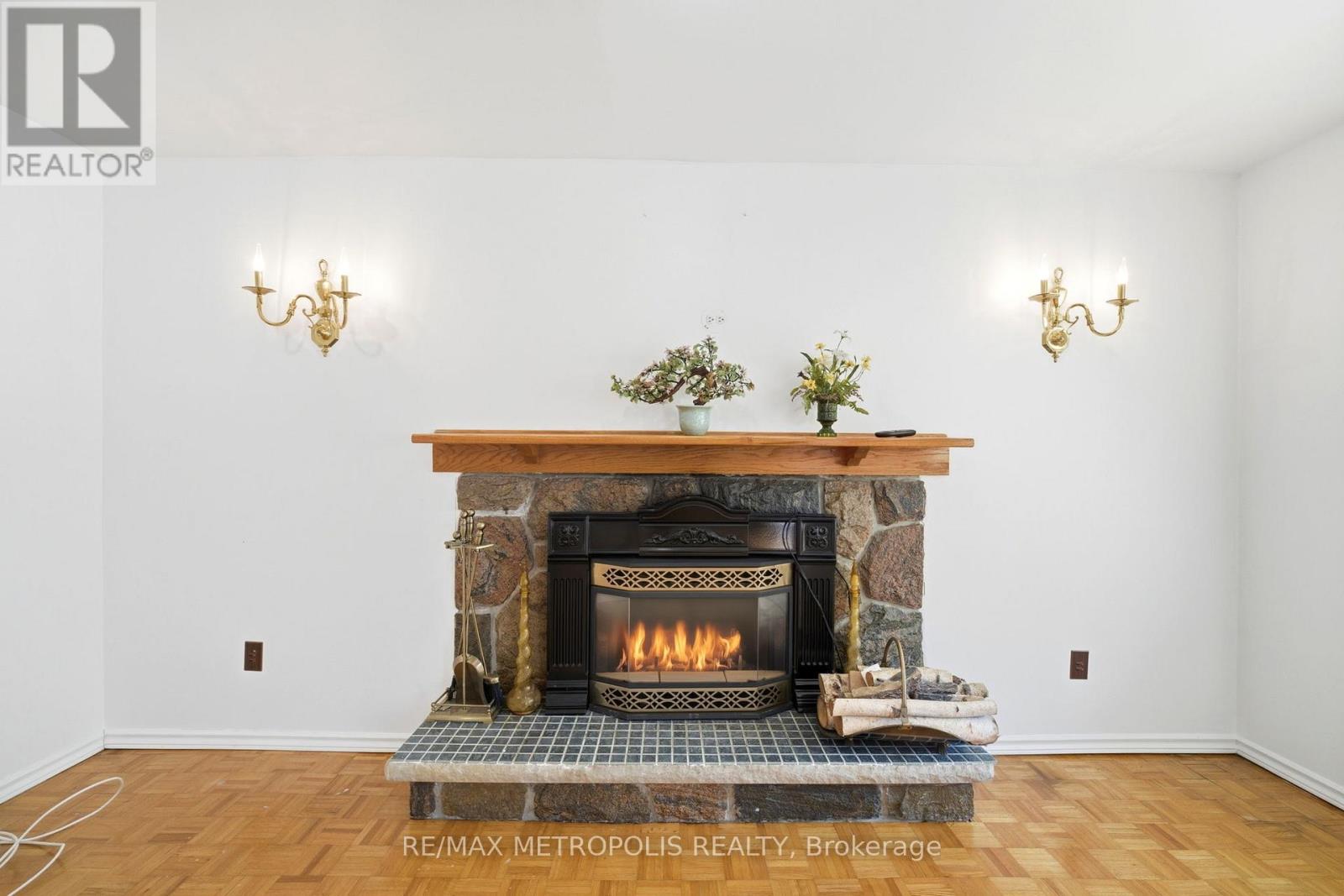 31 Langevin Crescent, Toronto, Ontario  M1C 2B8 - Photo 30 - E13458672