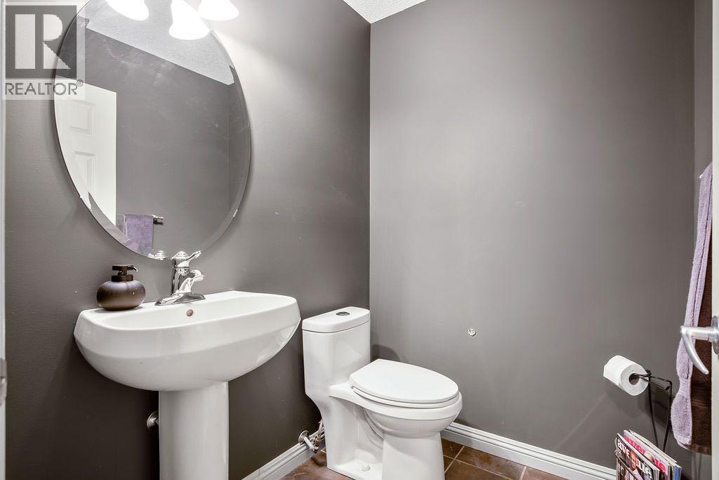 670 Chaparral Drive Se, Calgary, Alberta  T2X 3V6 - Photo 6 - A2319270