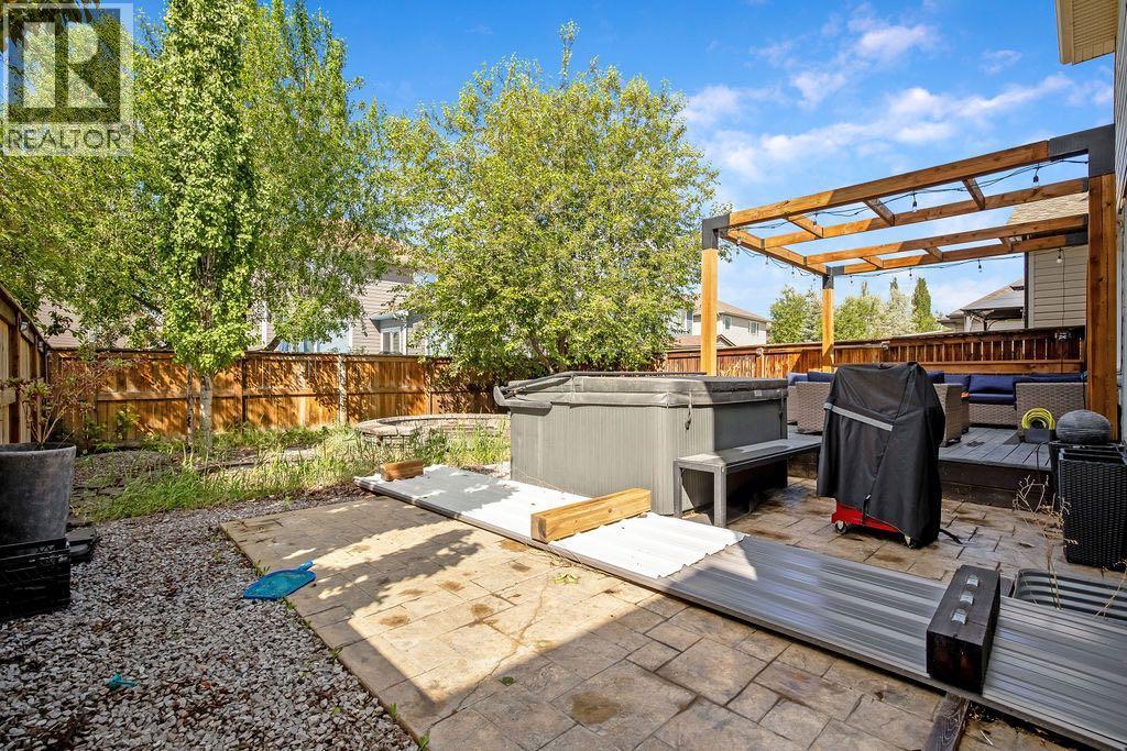 670 Chaparral Drive Se, Calgary, Alberta  T2X 3V6 - Photo 32 - A2319270