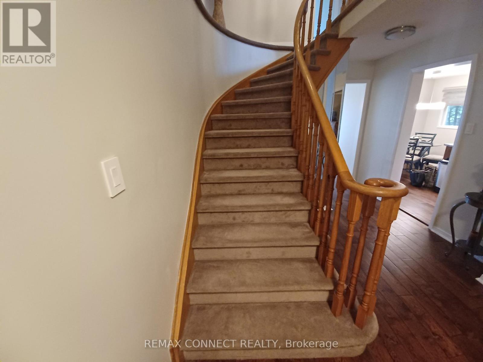 27 Radford Crescent, Markham, Ontario  L3P 4A2 - Photo 6 - N13458726