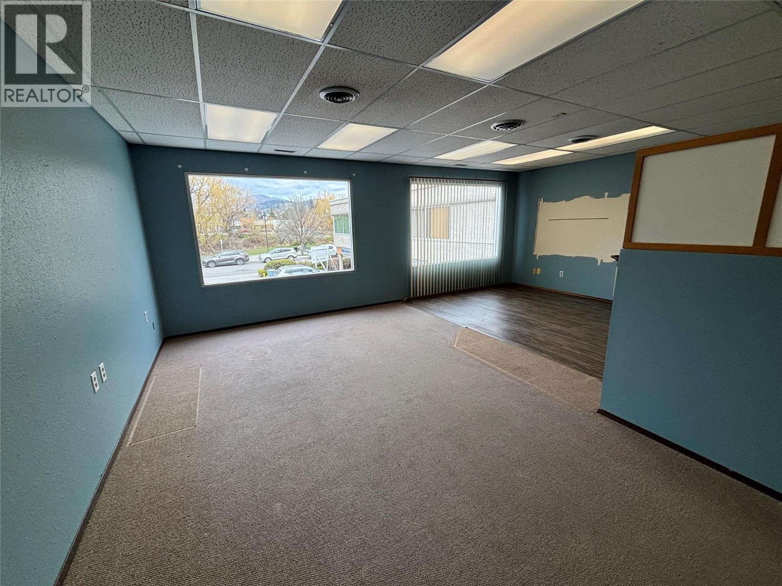 1579 Sutherland Avenue Unit# 204, Kelowna, British Columbia  V1Y 5Y7 - Photo 2 - 10391898