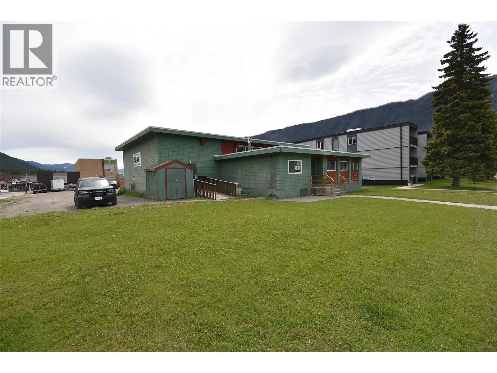 142 Spruce Avenue, Sparwood, British Columbia  V0B 2G1 - Photo 15 - 10391733