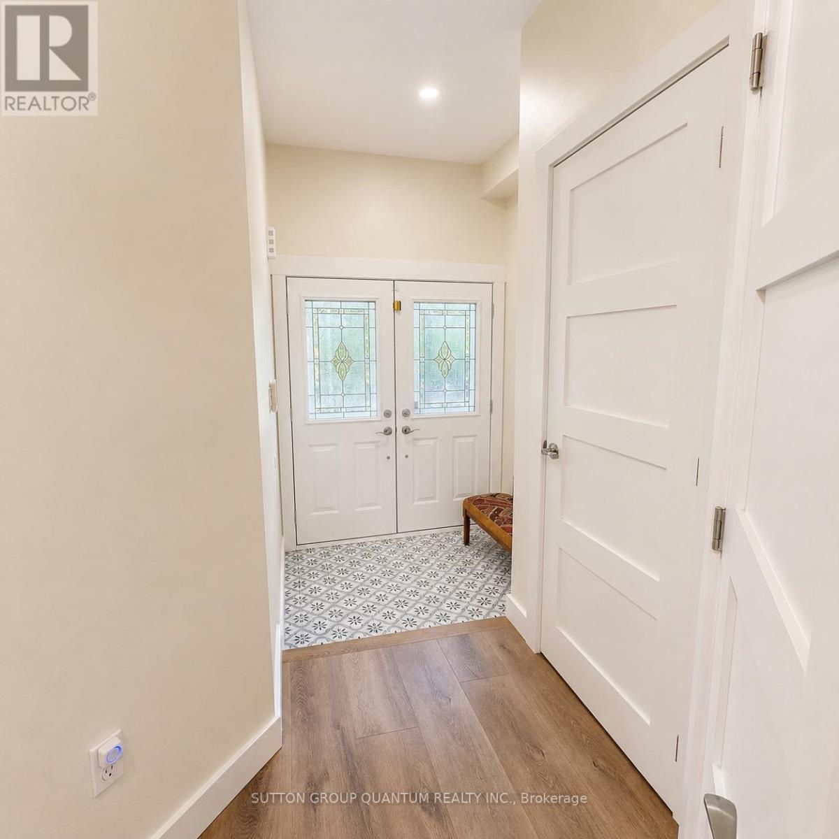 48 Meadowlark Drive, Halton Hills, Ontario  L7G 6N5 - Photo 3 - W13458628