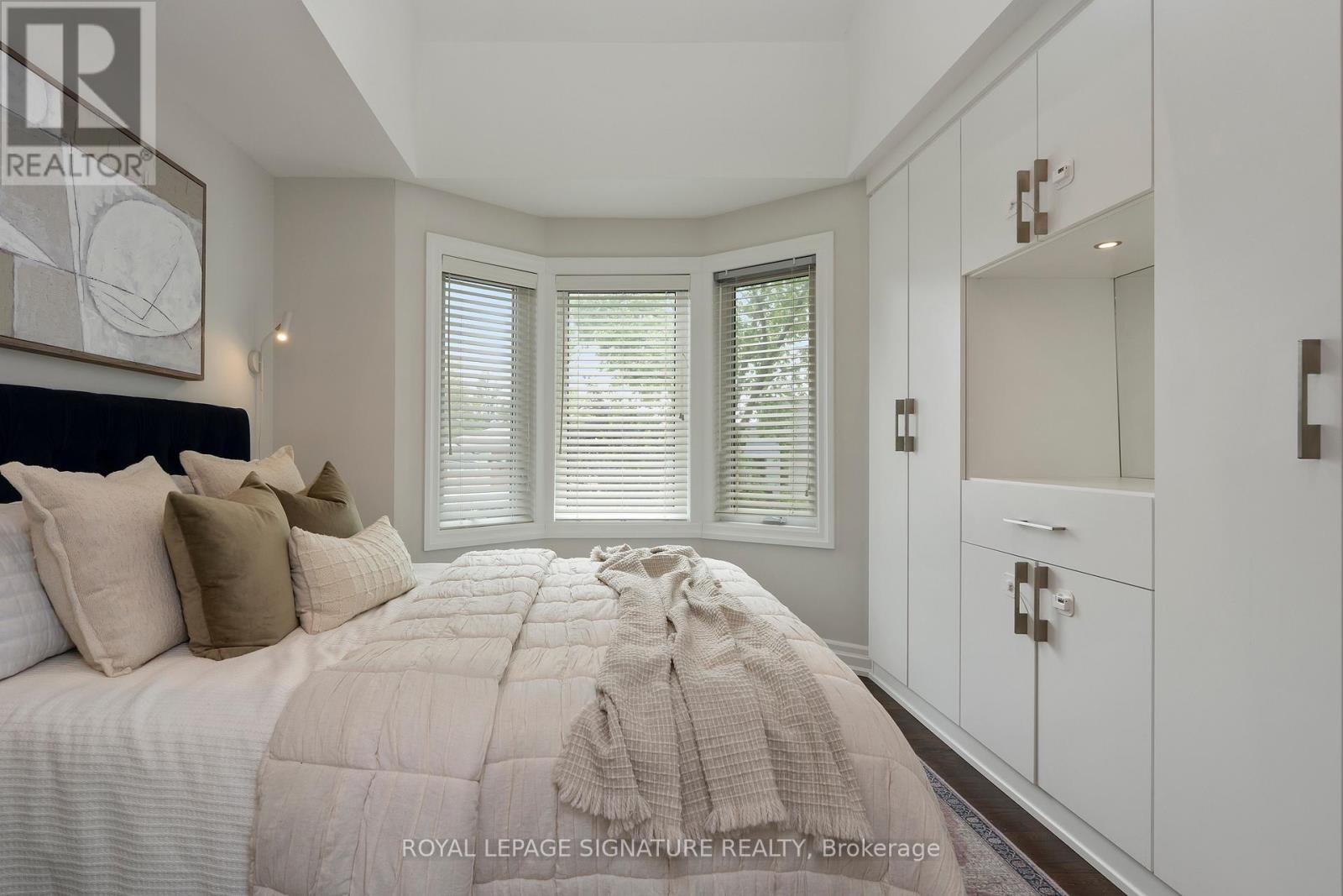 174 Yarmouth Road, Toronto, Ontario  M6G 1X4 - Photo 24 - W13458676
