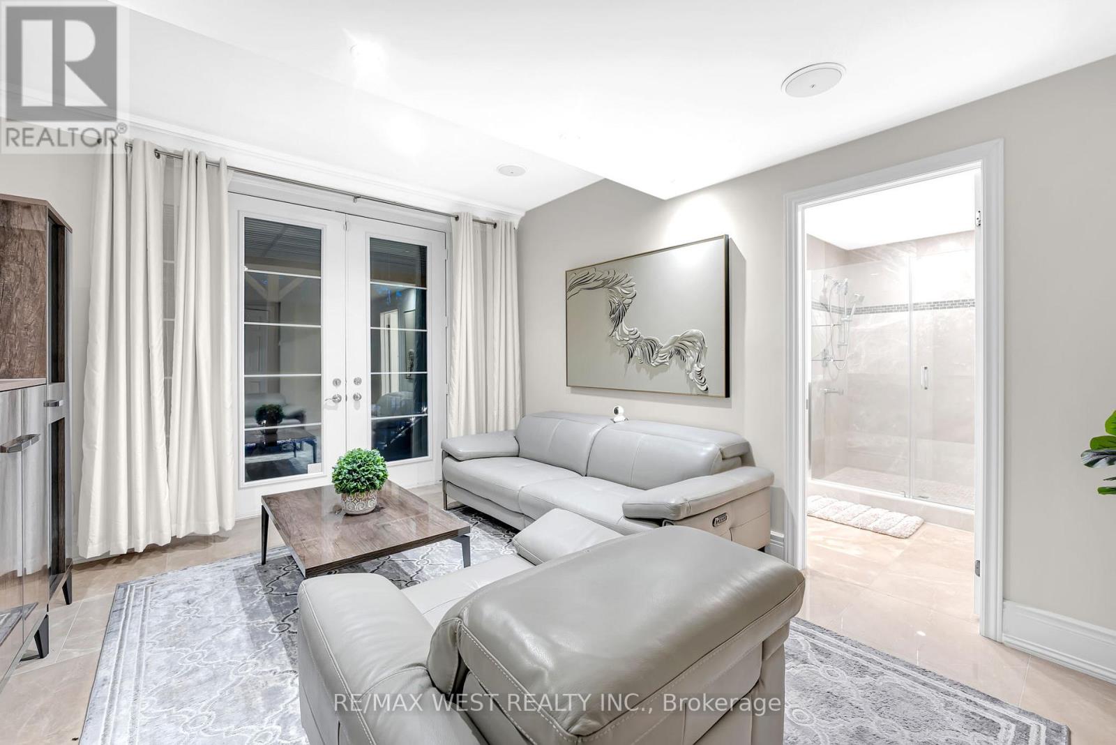 9 Interlacken Drive, Brampton, Ontario  L6X 0Y1 - Photo 37 - W13458704
