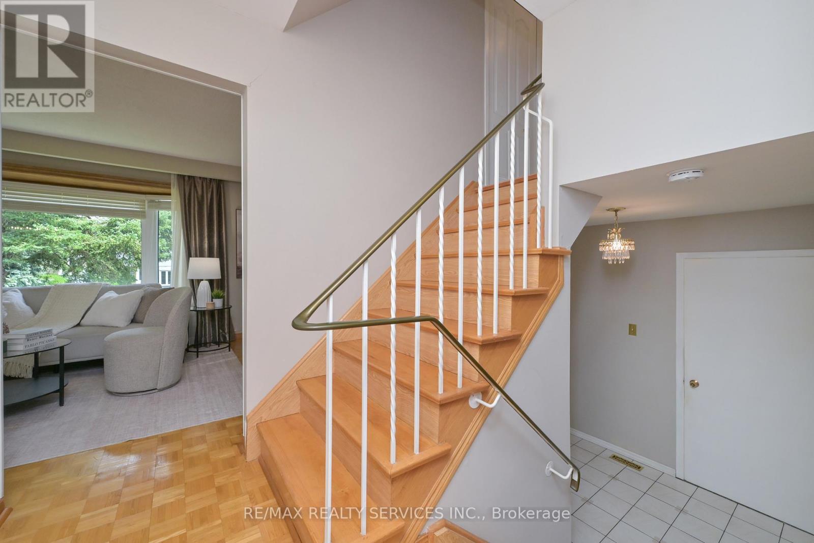 47 Grassington Crescent, Brampton, Ontario  L6S 1Z5 - Photo 14 - W13458706