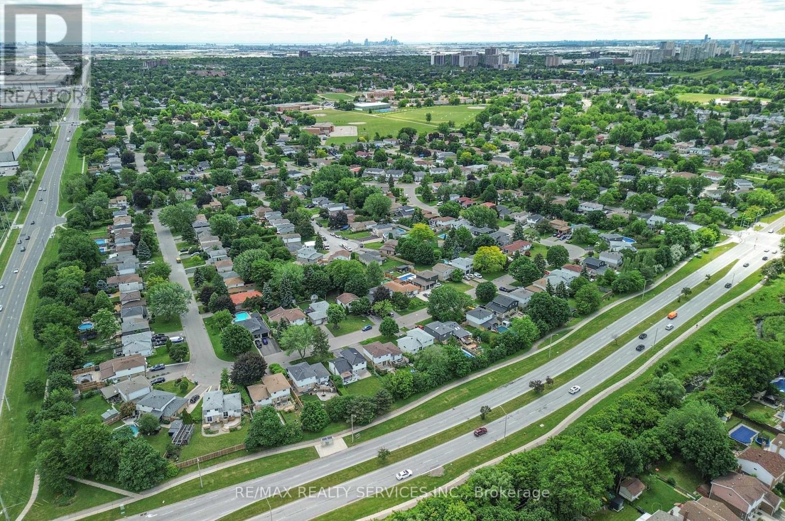 47 Grassington Crescent, Brampton, Ontario  L6S 1Z5 - Photo 28 - W13458706