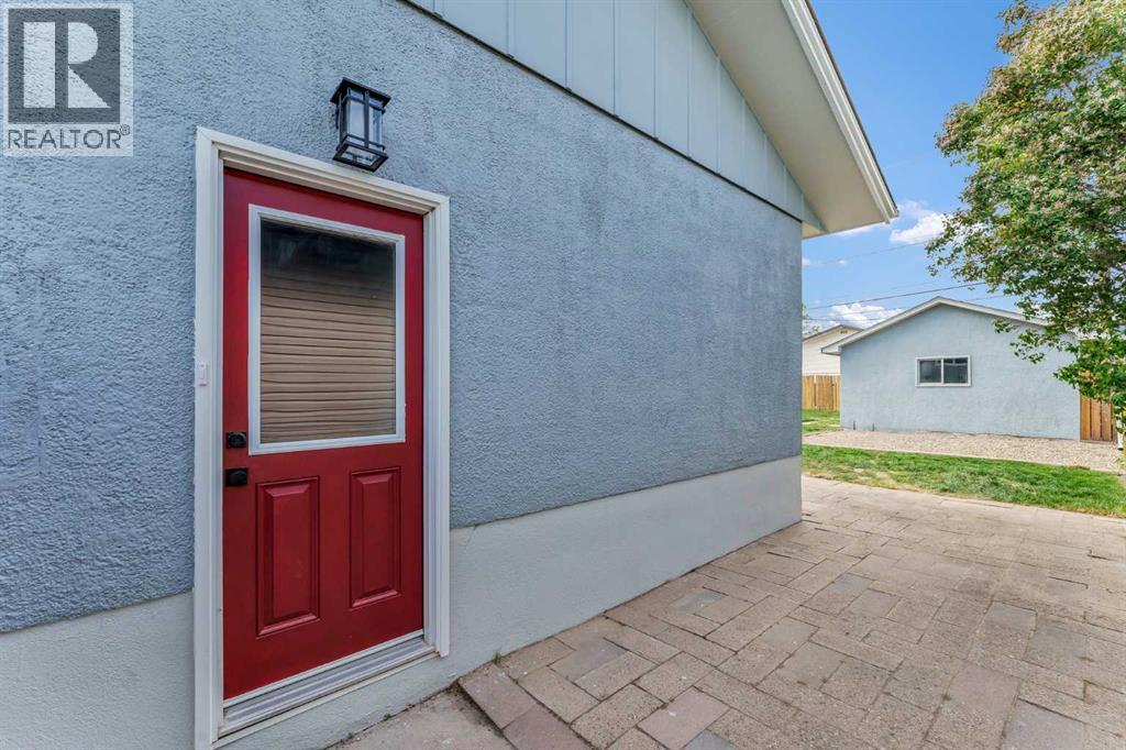 212 11 Street Ne, Medicine Hat, Alberta  T1A 5T2 - Photo 42 - A2311322