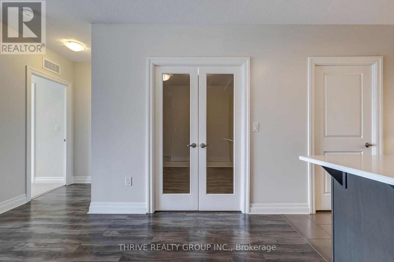 707 - 260 Villagewalk Boulevard, London North, Ontario  N6G 0W6 - Photo 19 - X13458824