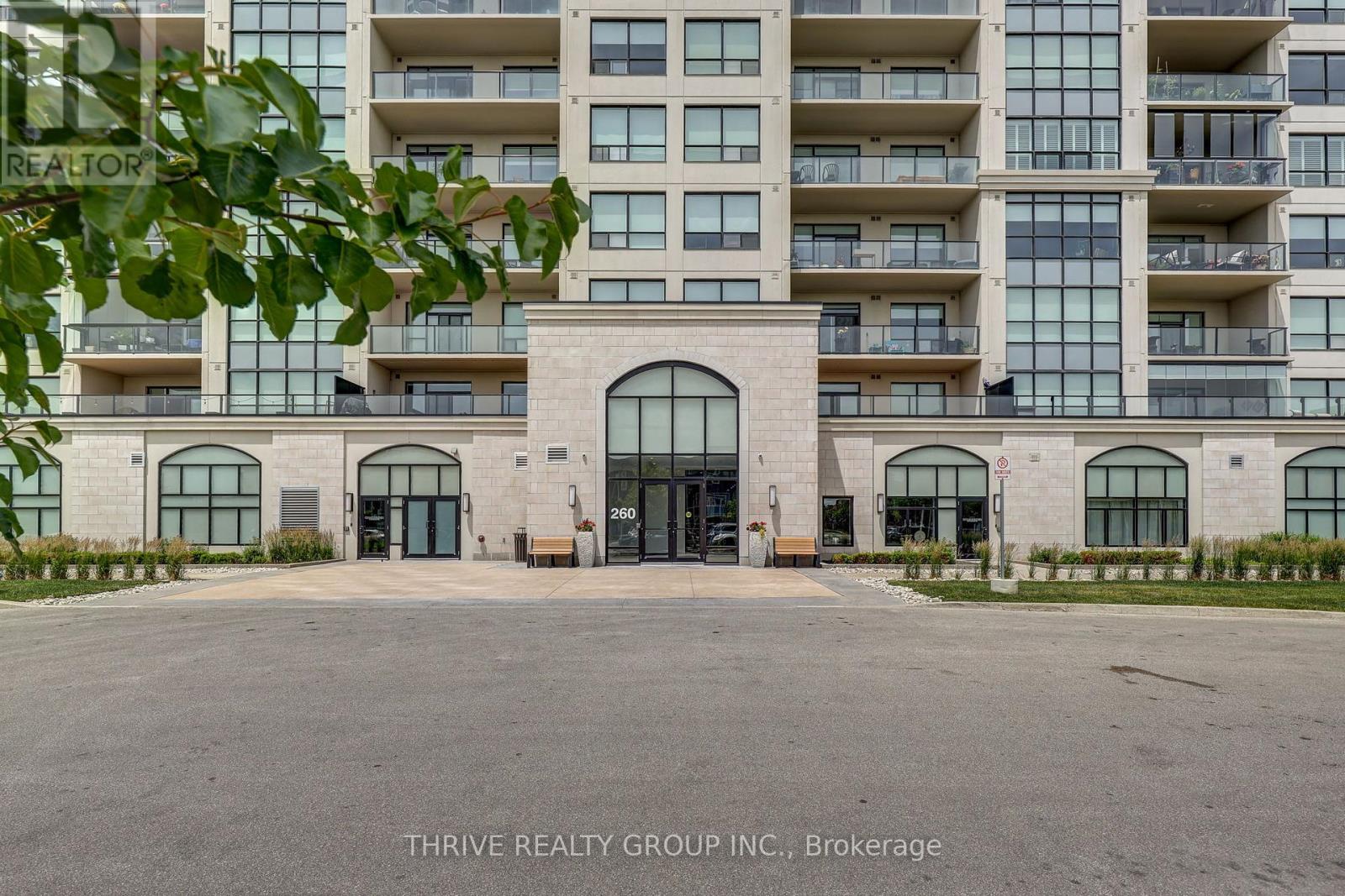 707 - 260 Villagewalk Boulevard, London North, Ontario  N6G 0W6 - Photo 2 - X13458824