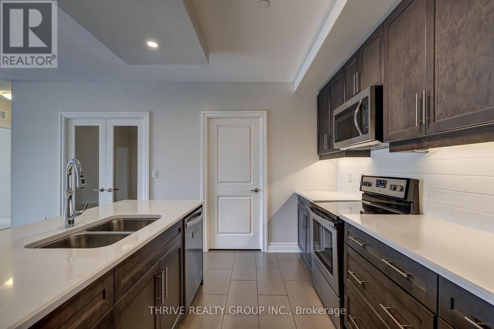 707 - 260 Villagewalk Boulevard, London North, Ontario  N6G 0W6 - Photo 30 - X13458824