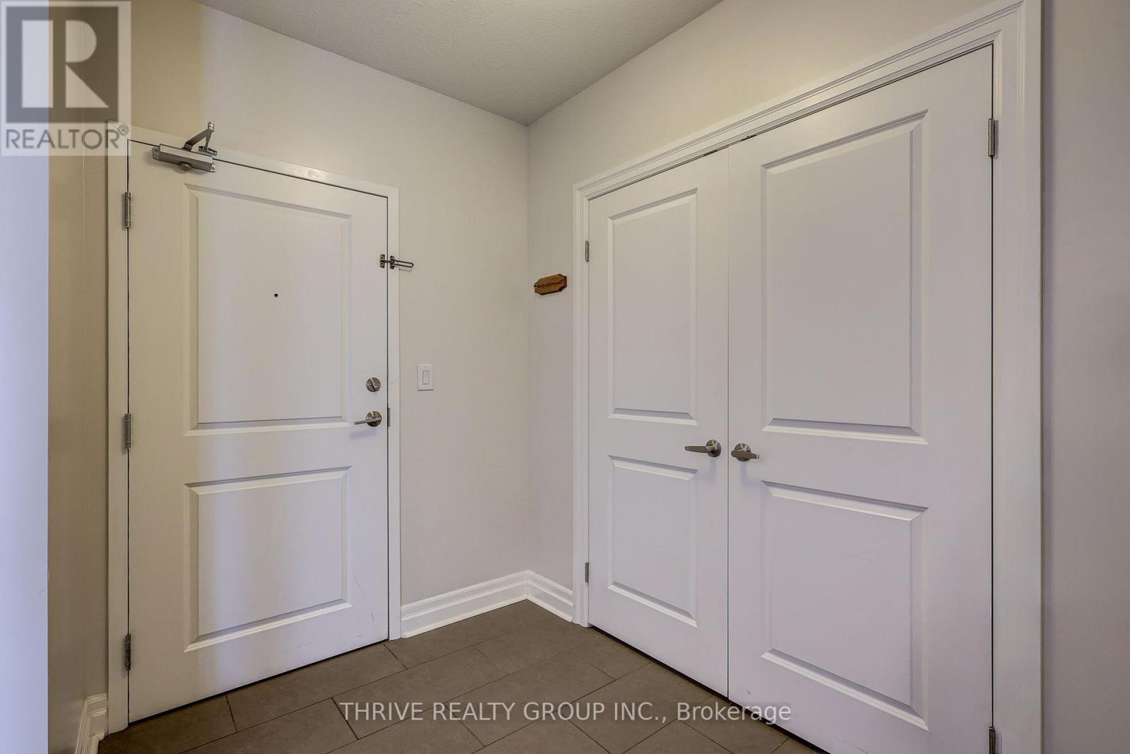 707 - 260 Villagewalk Boulevard, London North, Ontario  N6G 0W6 - Photo 8 - X13458824