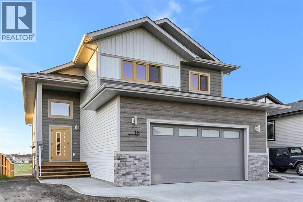 18 Aztec Street, Blackfalds, Alberta  T4M 0M7 - Photo 1 - A2318478