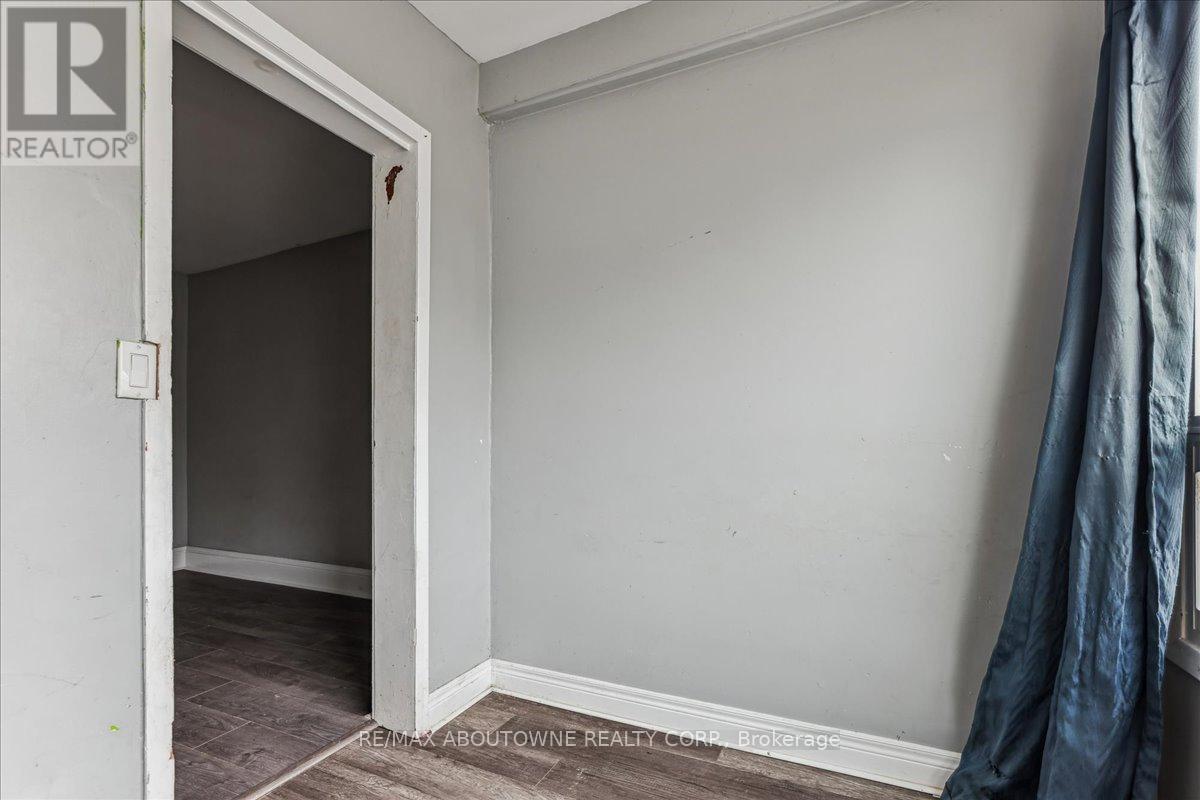 18 Linwood Street, St. Catharines, Ontario L2R 1H3 - Photo 21 - X13458518