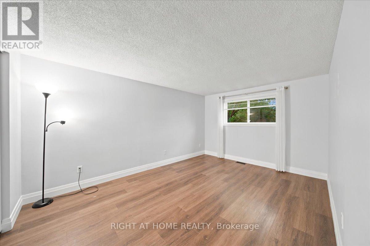 554 Halberstadt Circle, Cambridge, Ontario  N3H 5J5 - Photo 17 - X13458680
