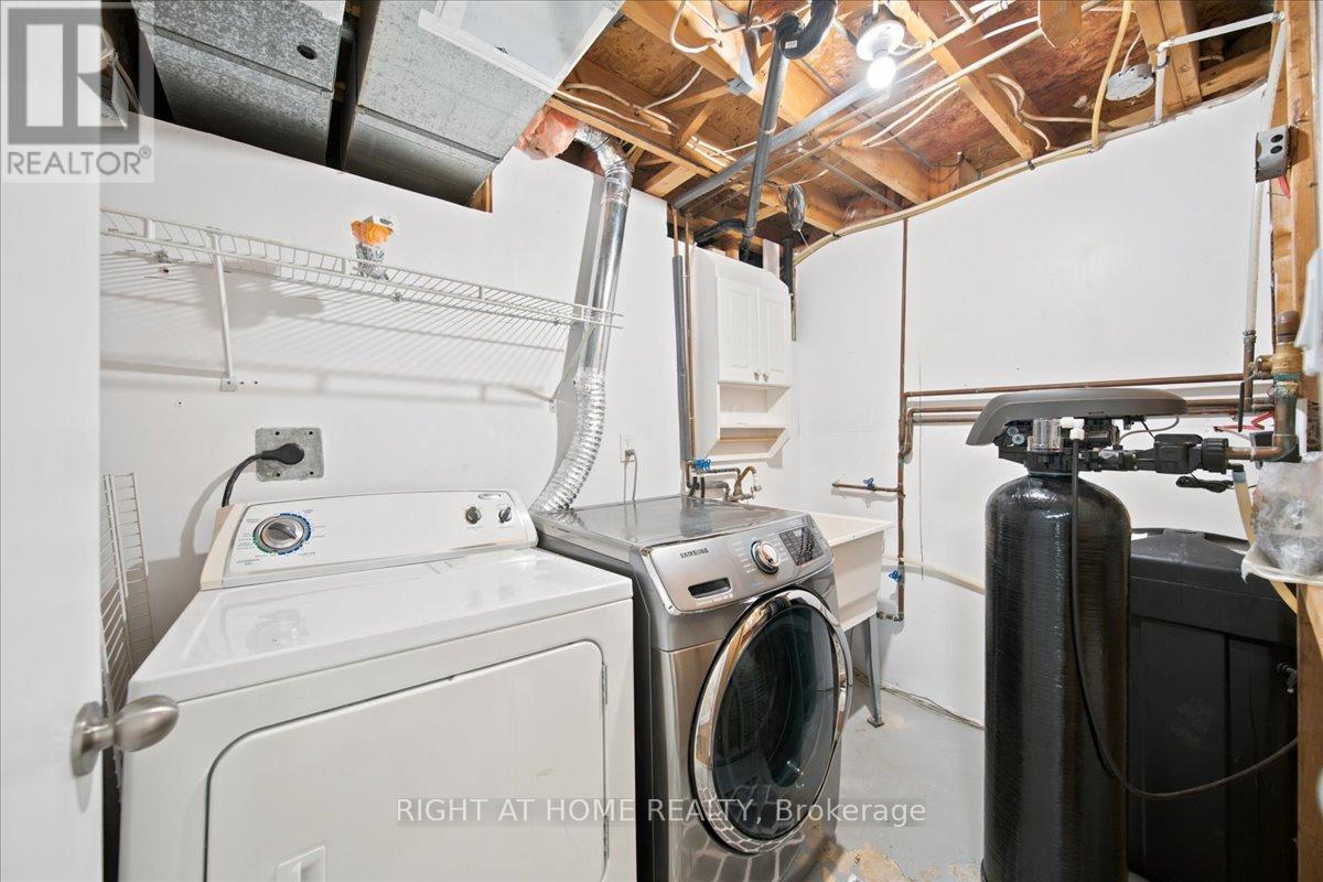 554 Halberstadt Circle, Cambridge, Ontario  N3H 5J5 - Photo 32 - X13458680