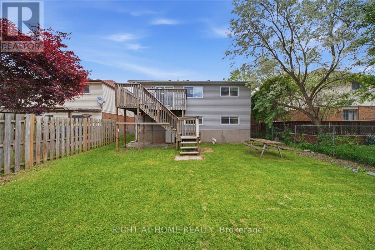 554 Halberstadt Circle, Cambridge, Ontario  N3H 5J5 - Photo 35 - X13458680