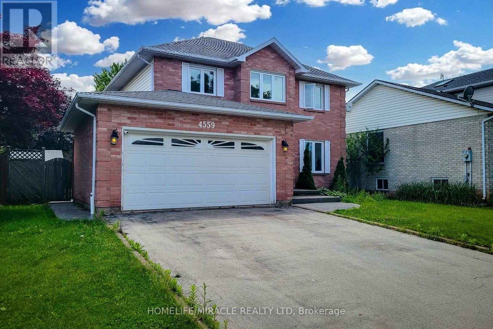 4559 St Volodymyr Court, Lincoln, Ontario L0R 1B5 - Photo 3 - X13458684