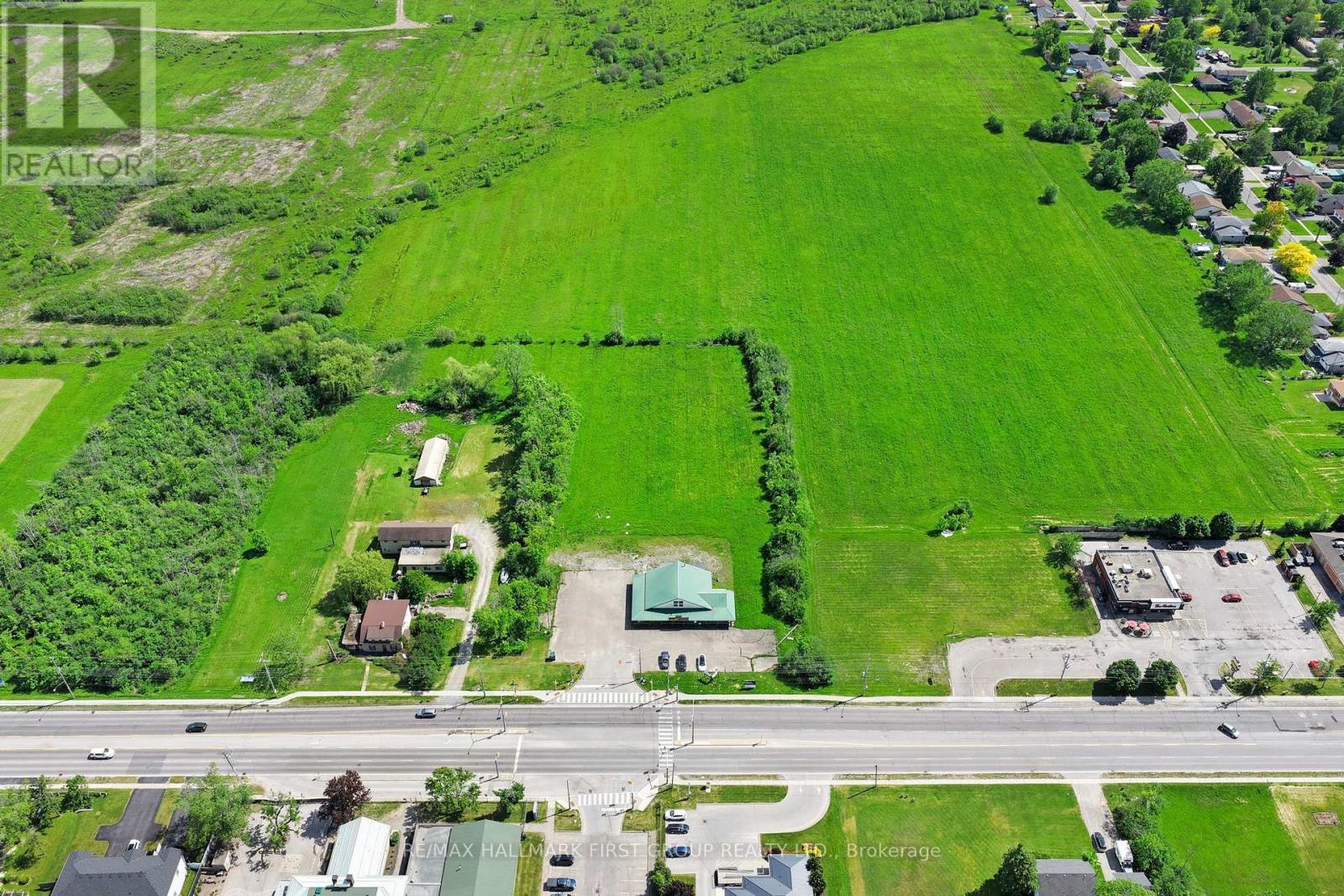 1127 GARRISON ROAD, Fort Erie, Ontario
