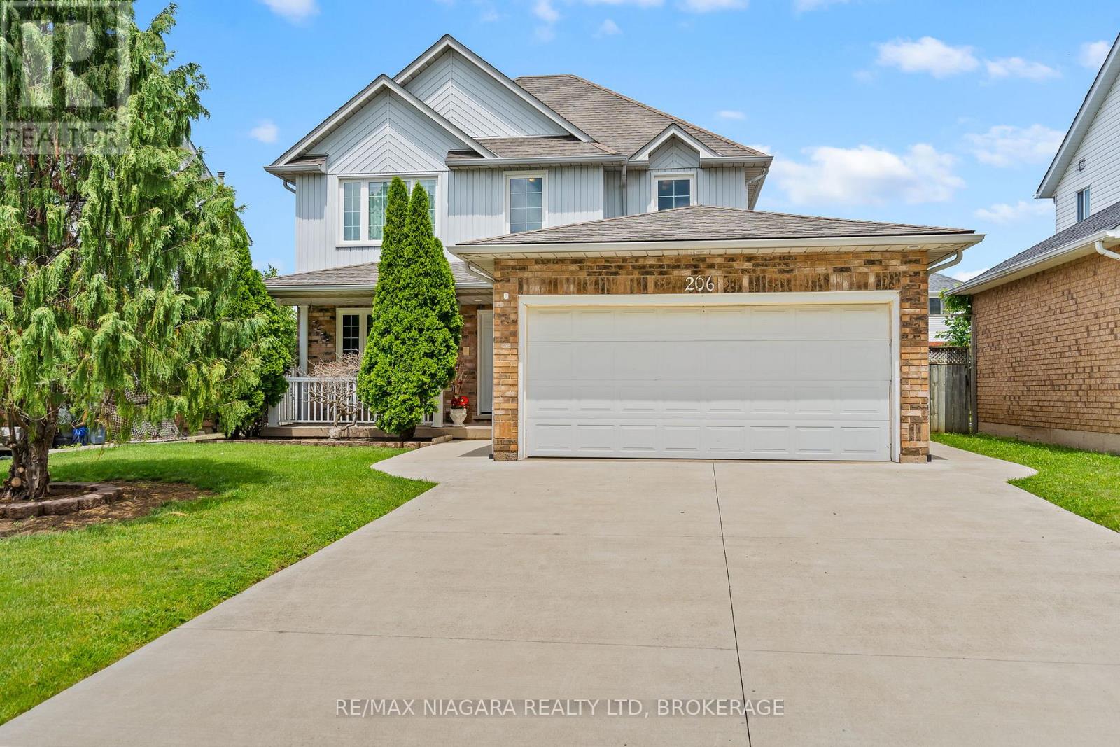 206 CONFEDERATION AVENUE, Thorold, Ontario