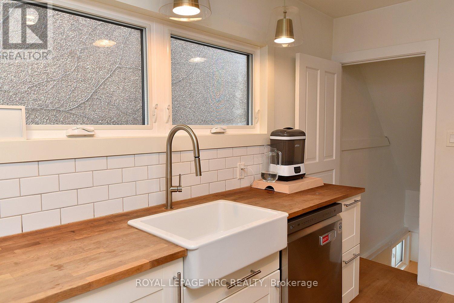 24 Fitzgerald Street, St. Catharines, Ontario  L2R 4B3 - Photo 9 - X13458822