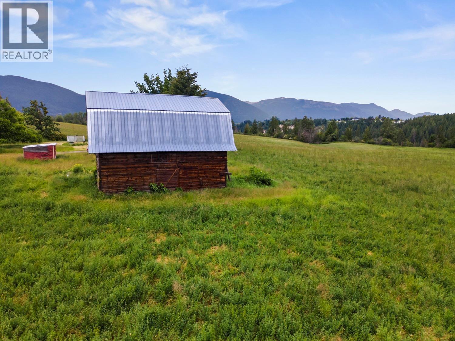2710 38th Street, Canyon, British Columbia  V0B 1G2 - Photo 29 - 10391837