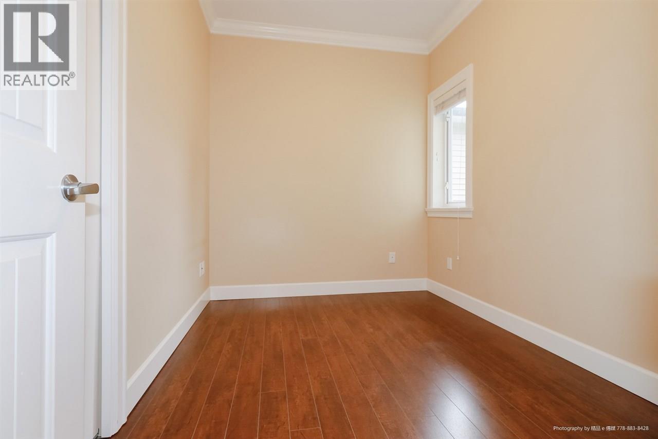 7240 Stride Avenue, Burnaby, British Columbia  V3N 1T9 - Photo 16 - R3137192