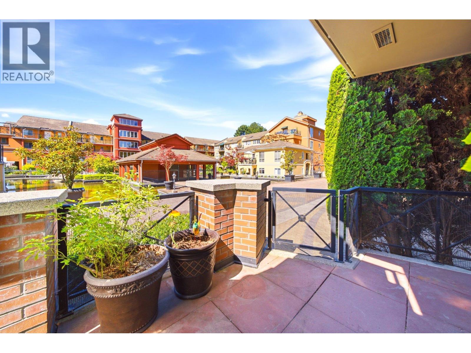114 8 Renaissance Square, New Westminster, British Columbia  V3M 7A9 - Photo 18 - R3137197