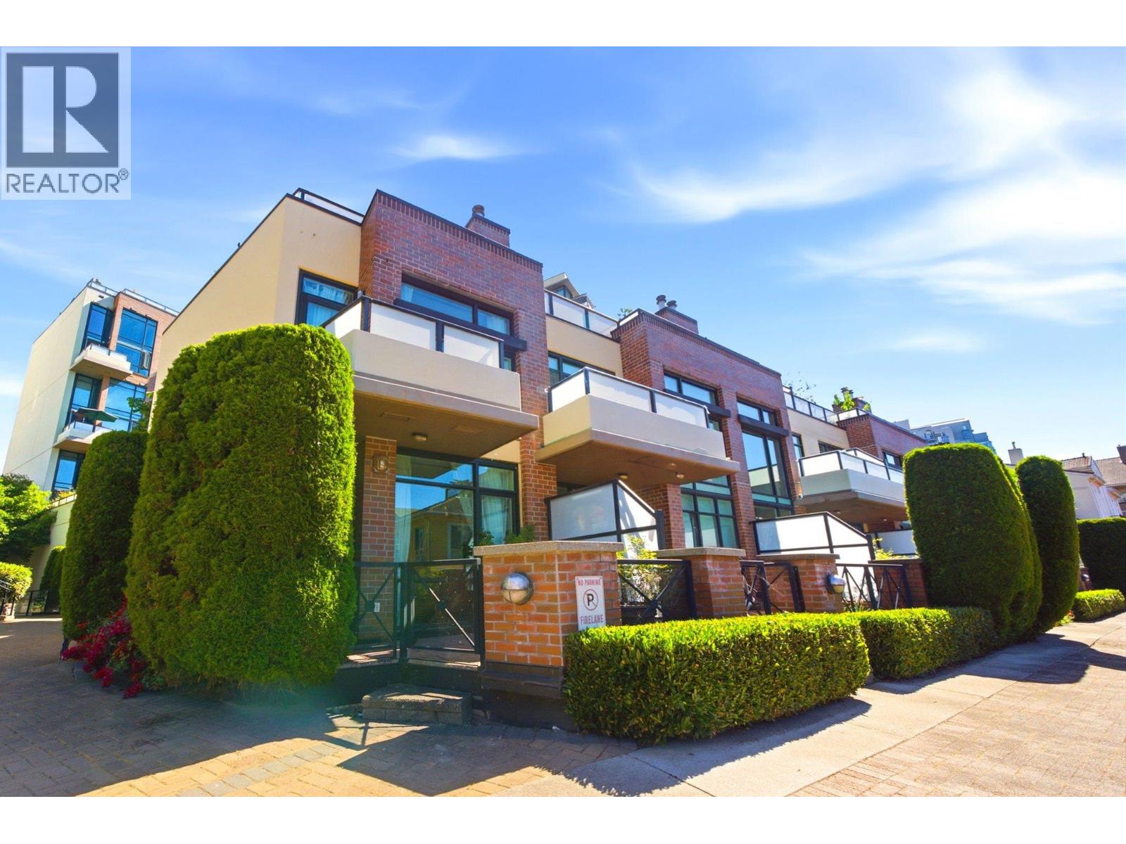 114 8 Renaissance Square, New Westminster, British Columbia  V3M 7A9 - Photo 19 - R3137197