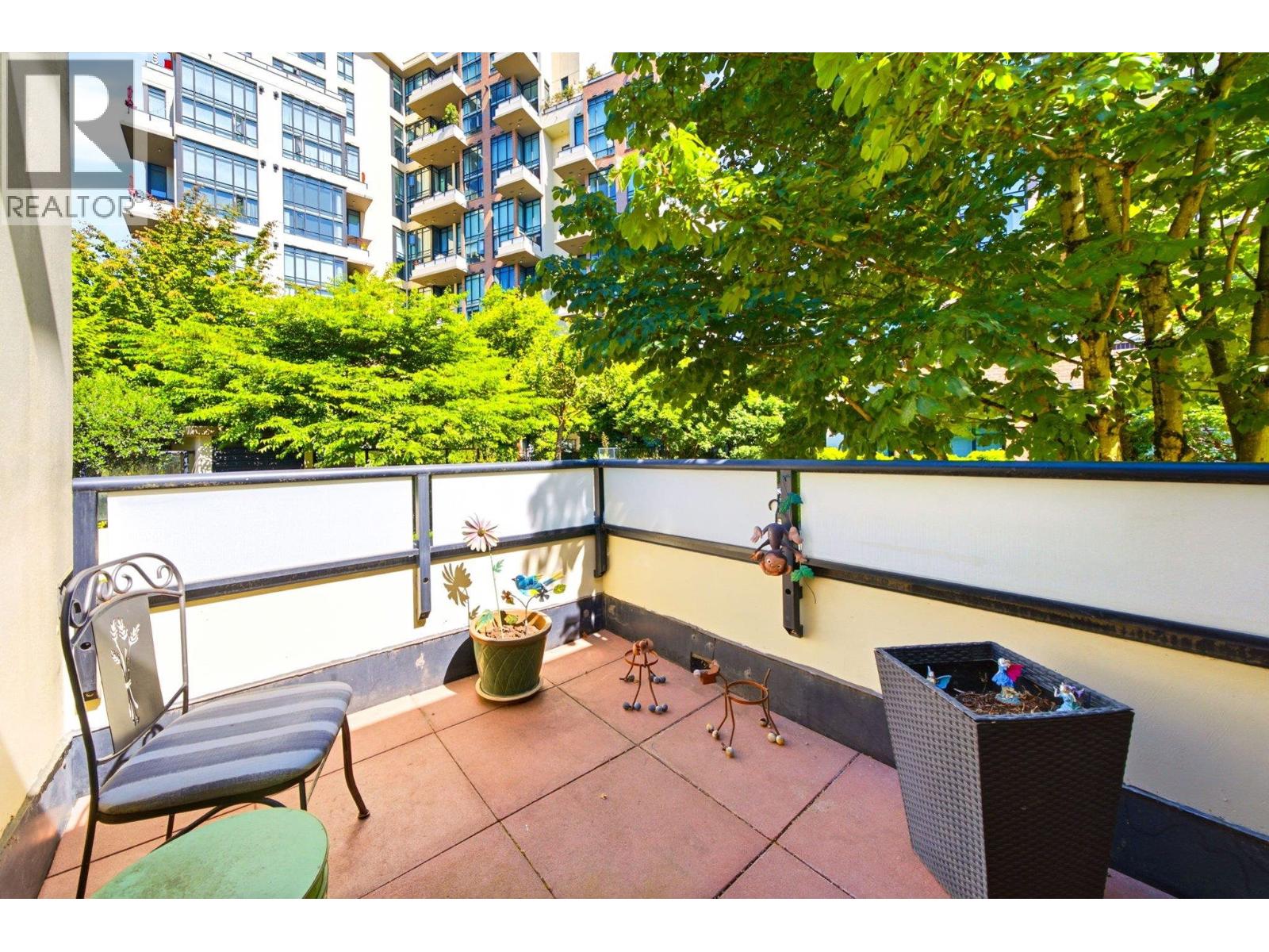 114 8 Renaissance Square, New Westminster, British Columbia  V3M 7A9 - Photo 21 - R3137197