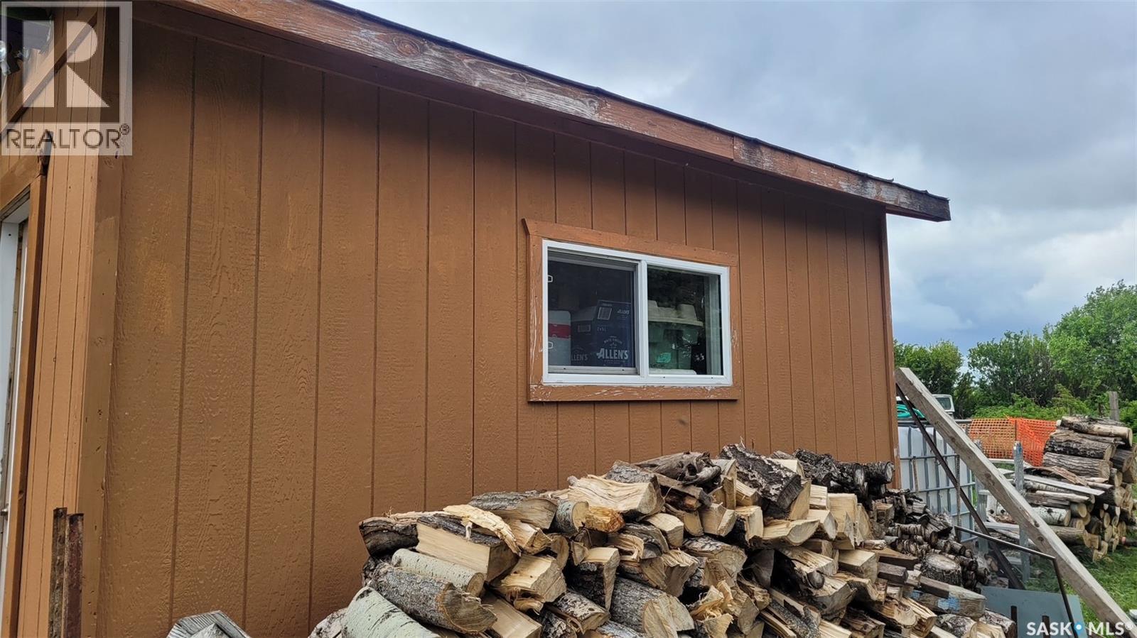 207 Railway Avenue, Rabbit Lake, Saskatchewan  S0M 2L0 - Photo 28 - SK039253