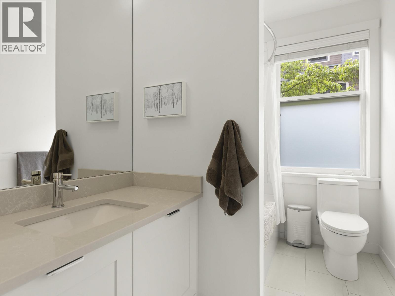 100 1872 Parker Street, Vancouver, British Columbia  V5L 2K9 - Photo 23 - R3137117