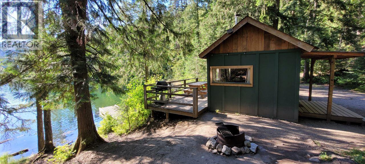2126 Creighton Valley Road, Lumby, British Columbia  V0E 2G1 - Photo 17 - 10377499