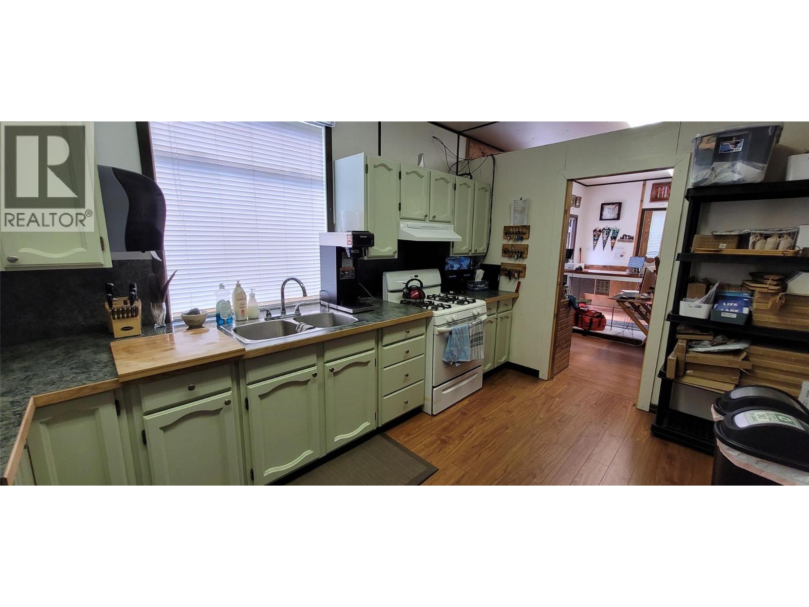 2126 Creighton Valley Road, Lumby, British Columbia  V0E 2G1 - Photo 13 - 10377499