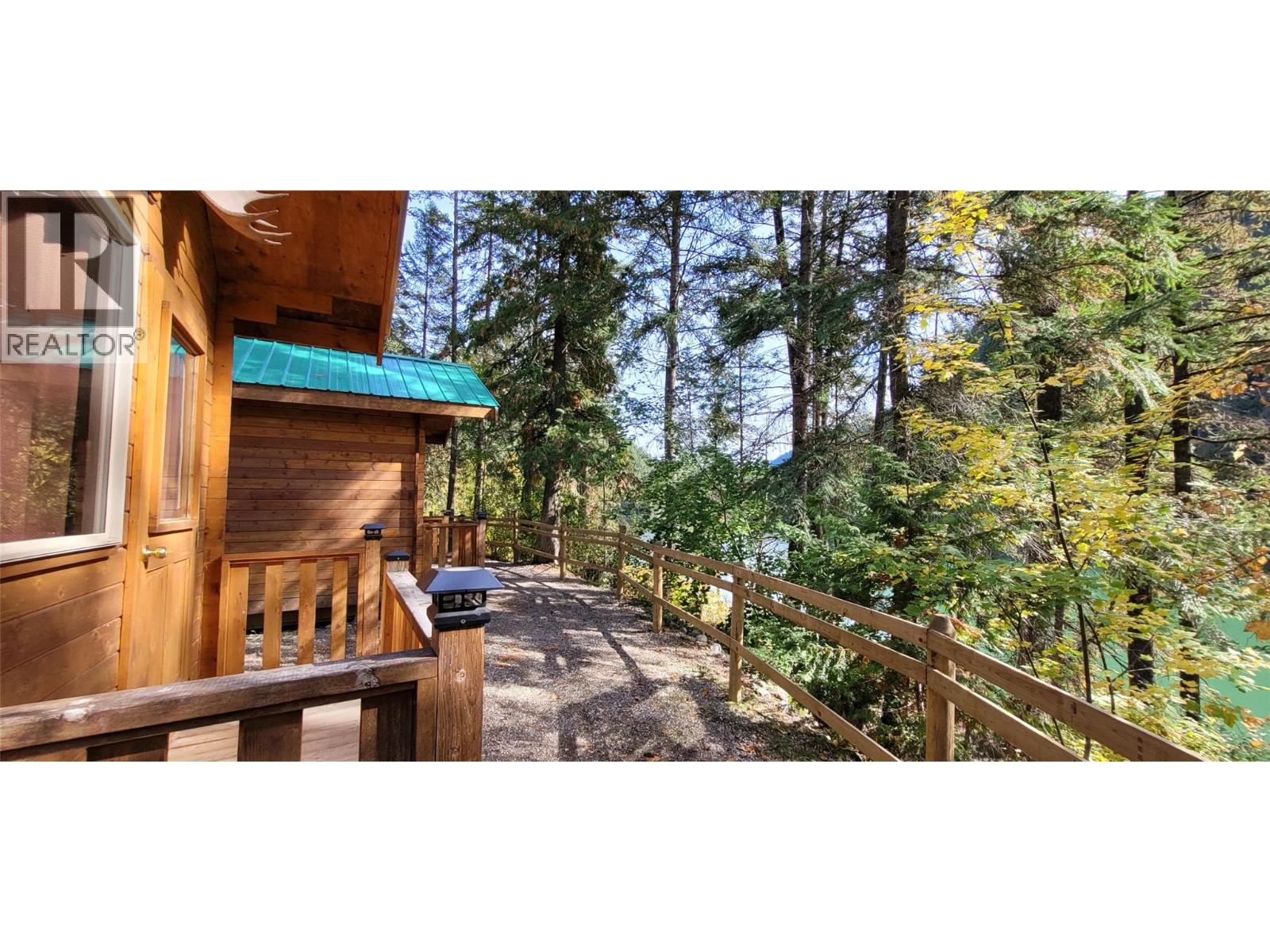 2126 Creighton Valley Road, Lumby, British Columbia  V0E 2G1 - Photo 45 - 10377499